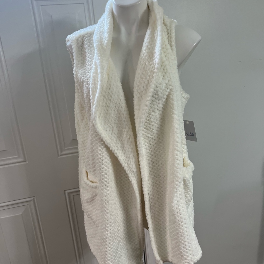 Croft & Barrow Cream Textured long length sweater Vest